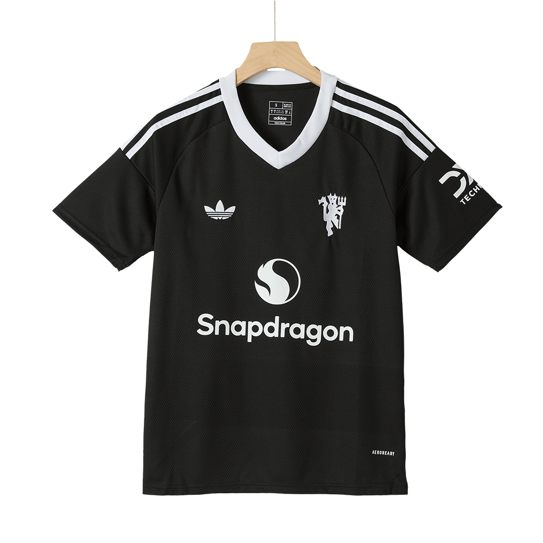 Manchester United Third Away Goalkeeper Cheap Soccer Jersey 2024/25 Go Soccer World Shop